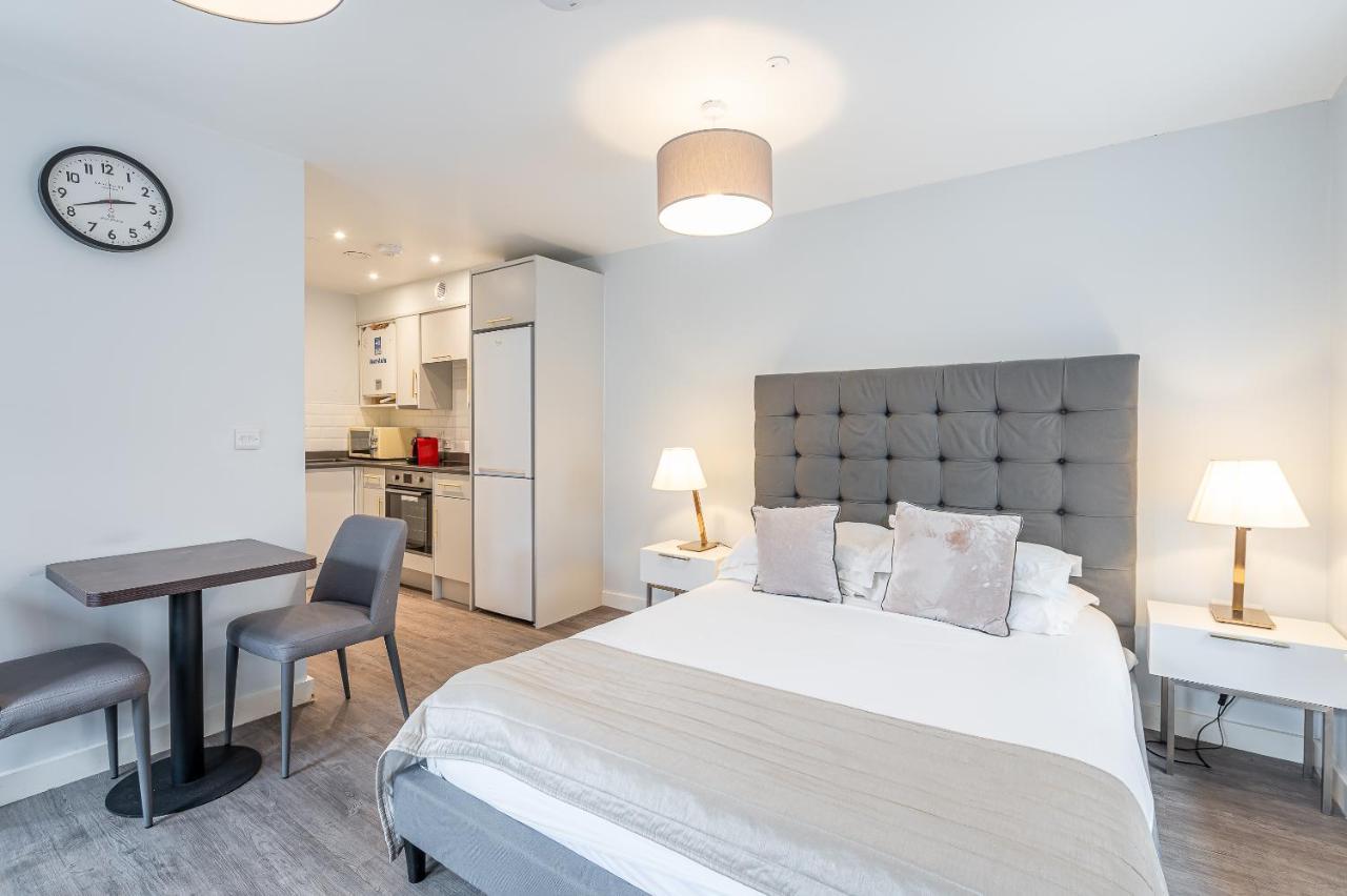 Appartement The Falcon Tap à York Extérieur photo